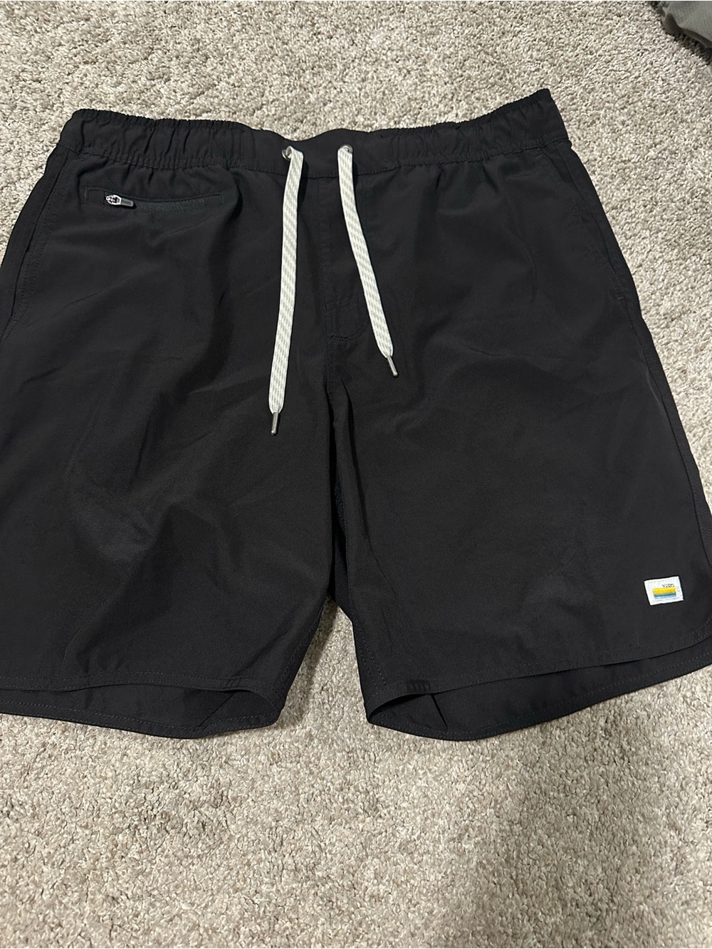 Vuori Men's Black Elastic Waist Shorts with Drawstring